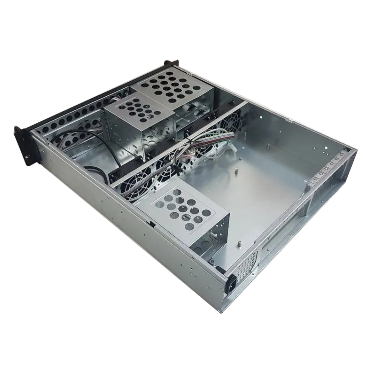 Gabinete Rackeable 2U 550 SFX